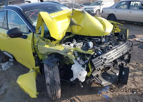 2025 Nissan Kicks Sr Fwd z USA, uszkodzony, nr VIN 3N8AP6DA6SL328863